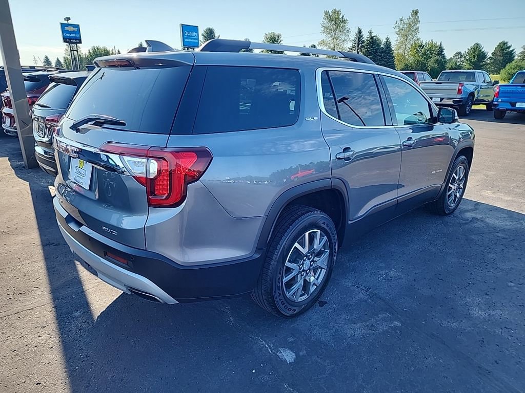 2021 Gmc Acadia SLE photo 3