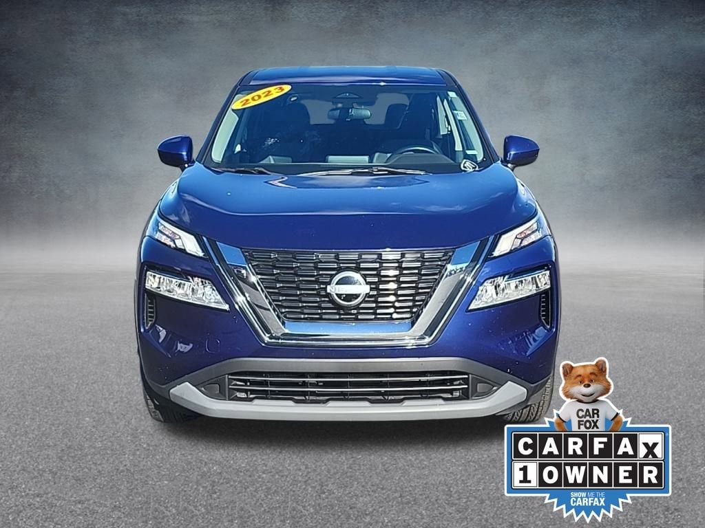 Used 2023 Nissan Rogue SV