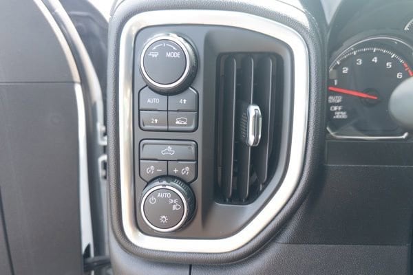 2021 Chevrolet Silverado 1500 LT - Photo 23