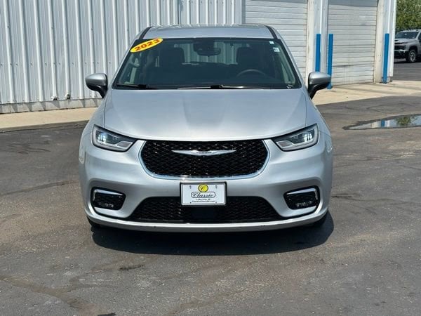 Used 2023 Chrysler Pacifica Touring L with VIN 2C4RC1BG3PR574266 for sale in Lake City, MI