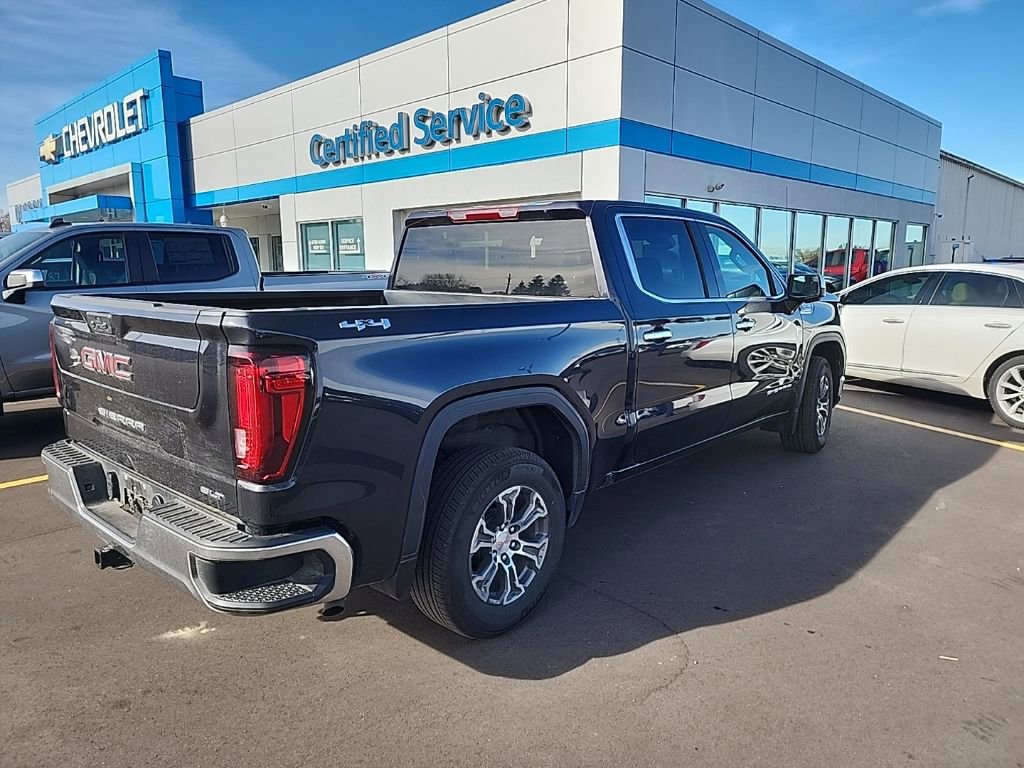 2025 Gmc Sierra 1500 SLT photo 3