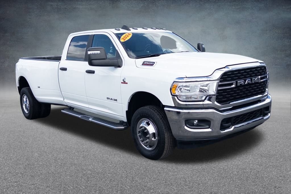 2024 Ram 3500 Big Horn photo 3