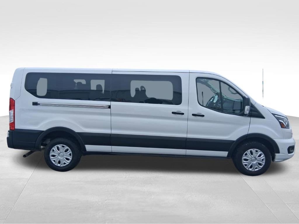 2023 Ford Transit Passenger Van XL - Photo 6