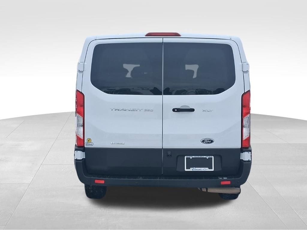 2023 Ford Transit Passenger Van XL - Photo 9