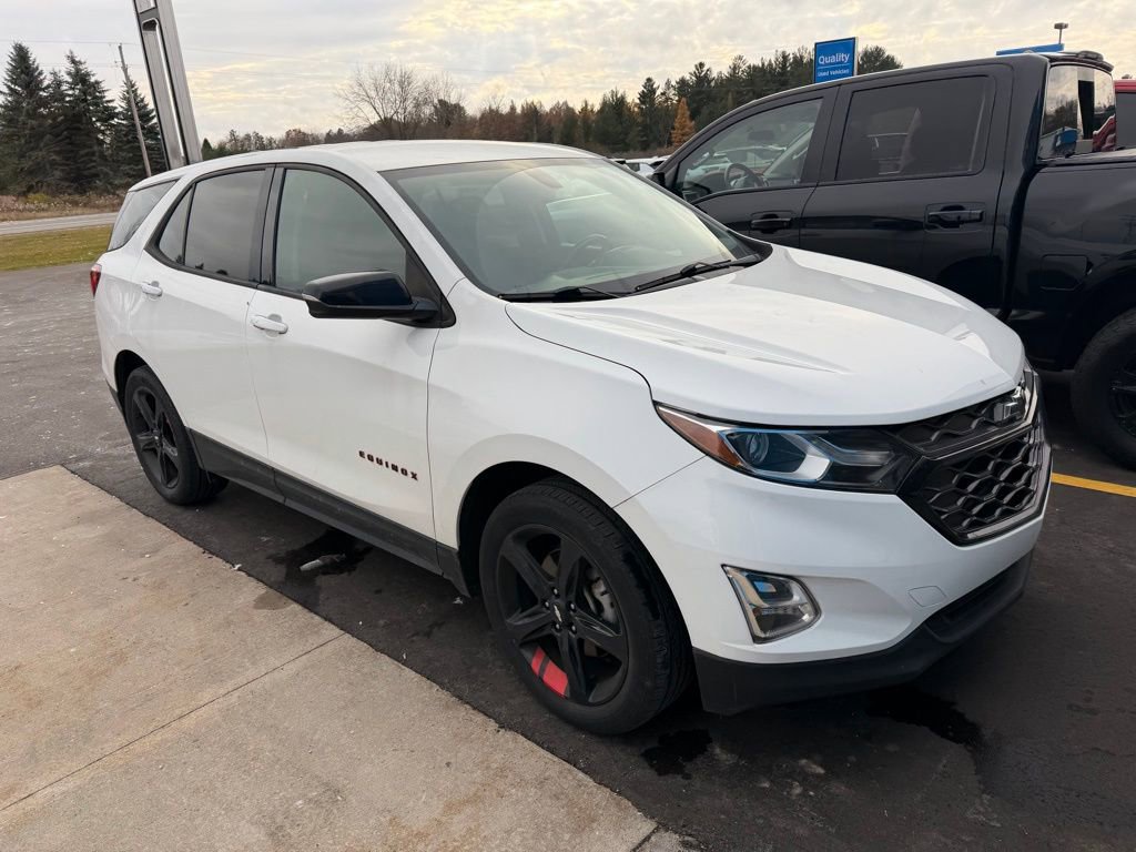 2019 Chevrolet Equinox LT photo 3