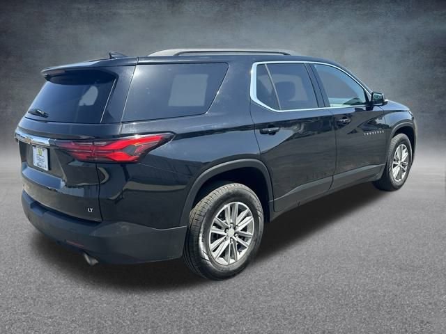 2022 Chevrolet Traverse Leather photo 3