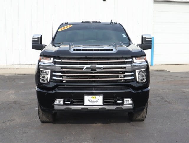 Used 2023 Chevrolet Silverado 3500HD High Country with VIN 2GC4YVEY4P1709714 for sale in Lake City, MI