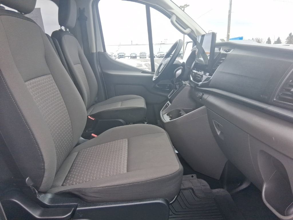 2023 Ford Transit Passenger Van XL - Photo 15