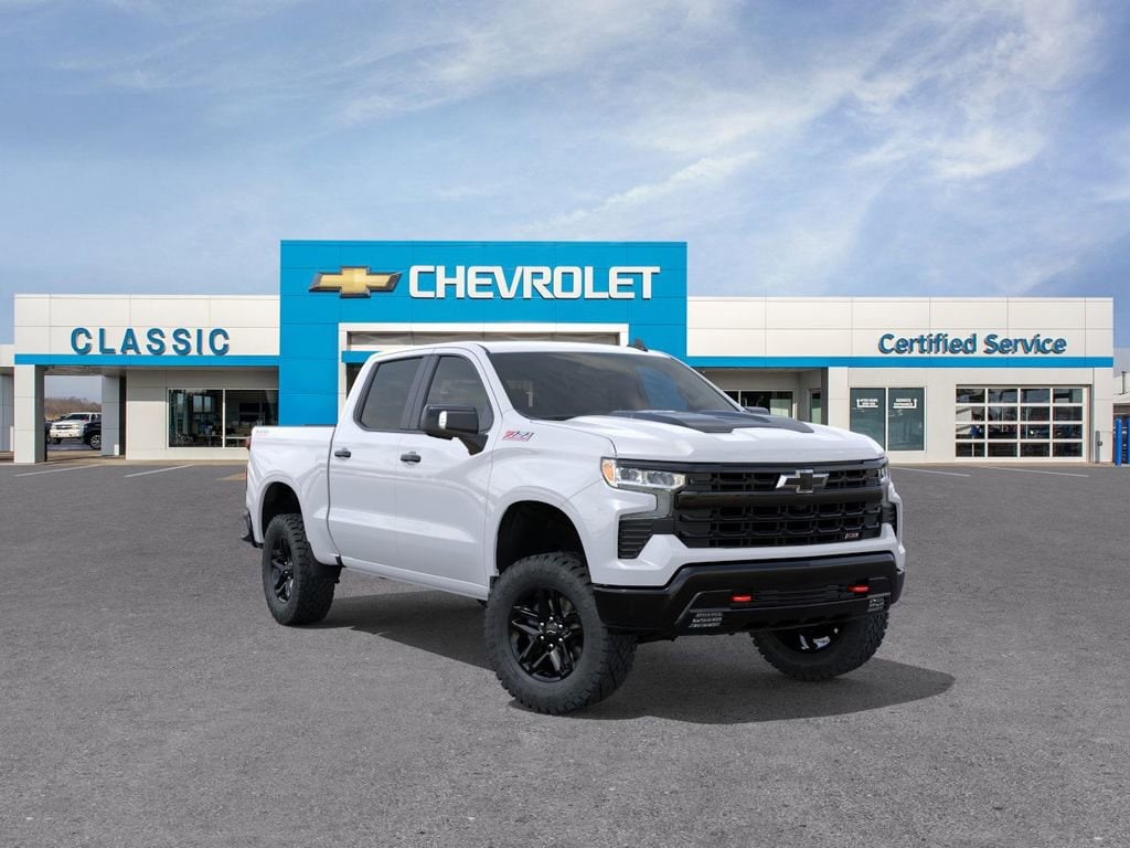 2026 Chevrolet Silverado LT's photo