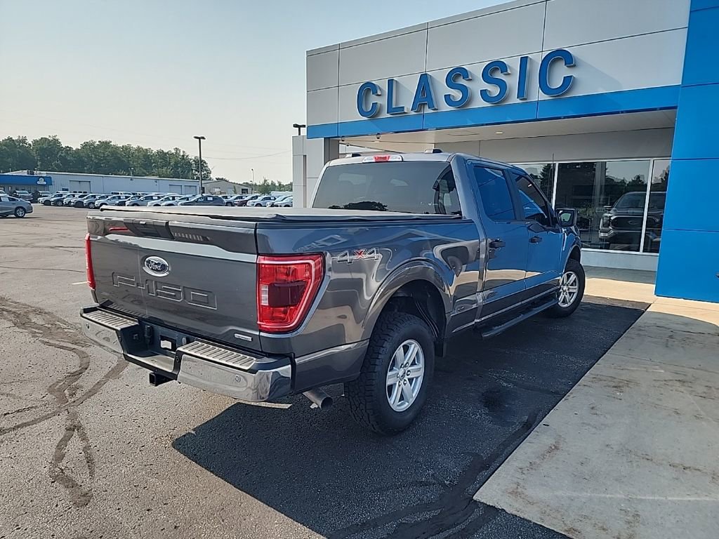 2023 Ford F-150 XLT photo 3