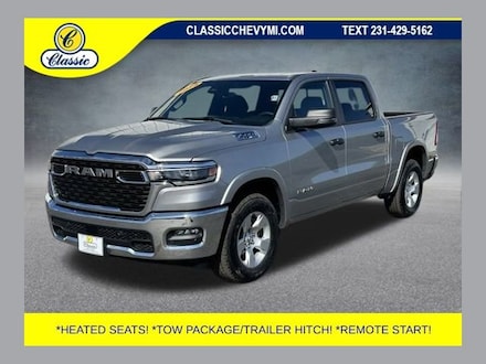 2025 Ram 1500 Big Horn Crew Cab 4x4 57 Box Truck