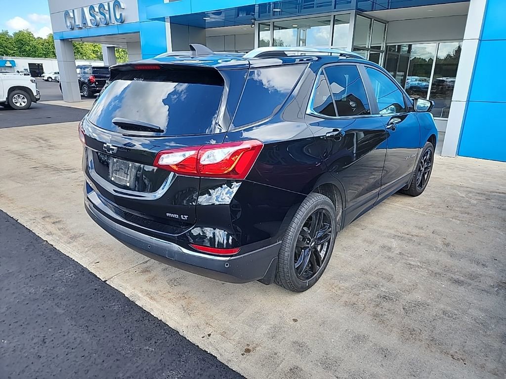 2021 Chevrolet Equinox LT photo 3