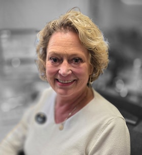 Staff member MICHELLE BRUNTJENS from ID_13f803bde800