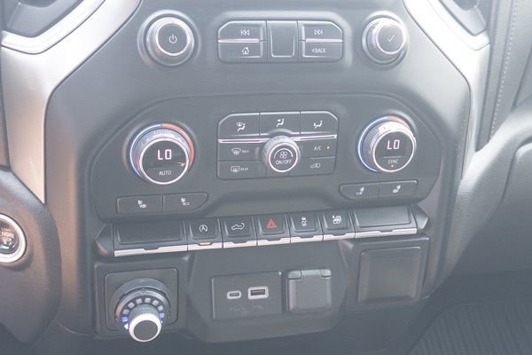 2021 Chevrolet Silverado 1500 LT - Photo 26