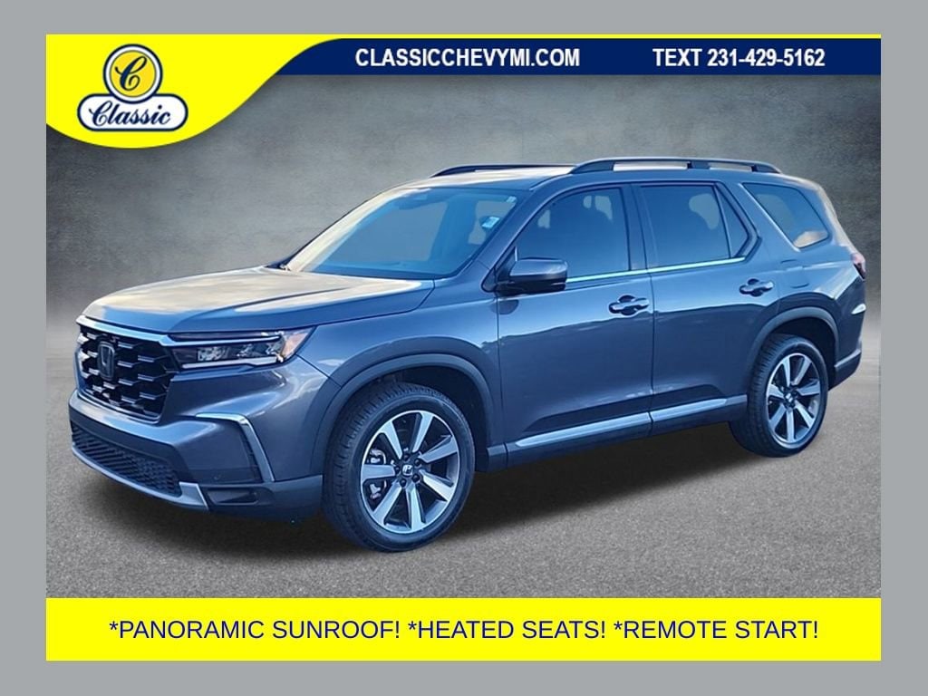 2023 Honda Pilot Touring's photo