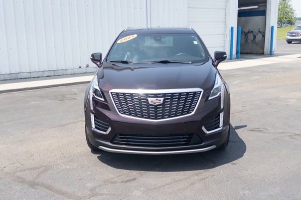 Used 2021 Cadillac XT5 Premium Luxury with VIN 1GYKNDRS0MZ102173 for sale in Lake City, MI