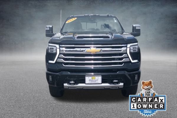 2024 Chevrolet Silverado 2500HD High Country photo 2