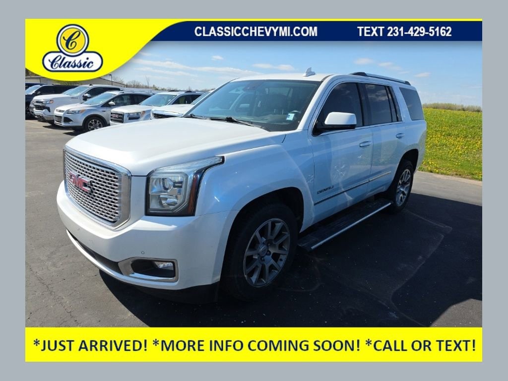 2016 GMC Yukon 4WD Denali's photo