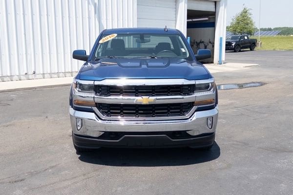 Used 2016 Chevrolet Silverado 1500 LT with VIN 1GCVKREC2GZ196777 for sale in Lake City, MI