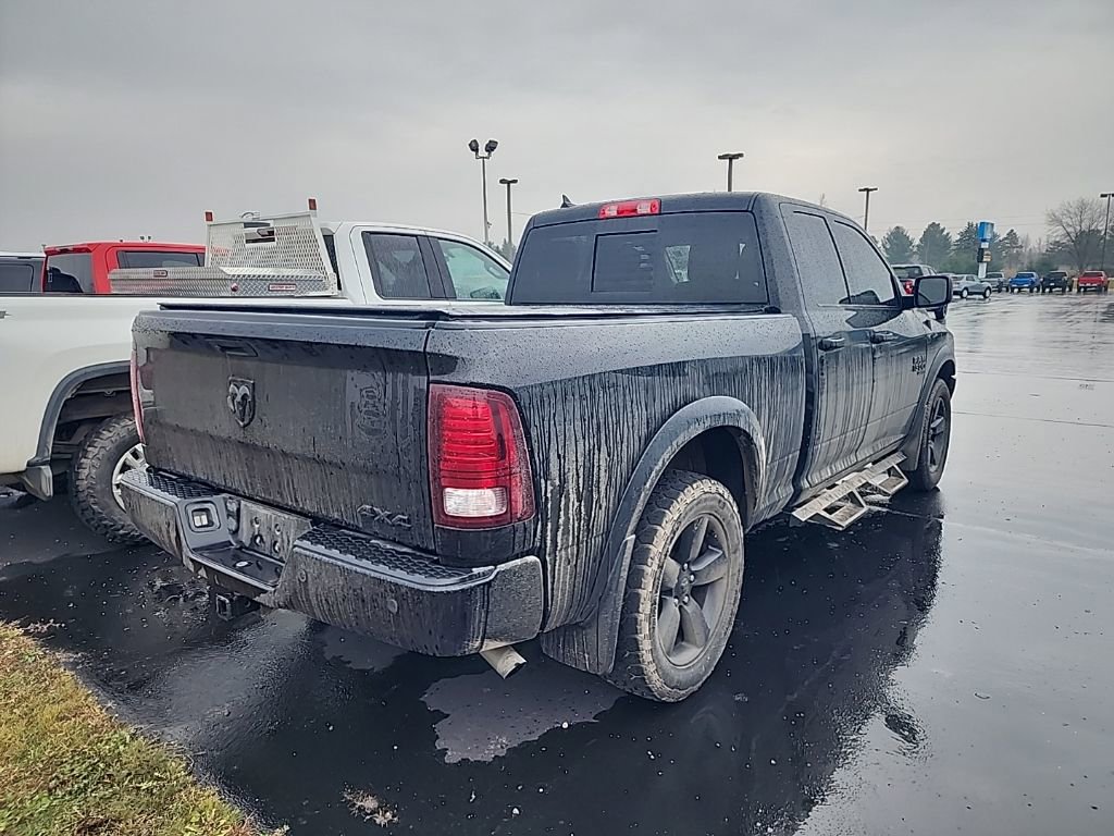 2020 Ram 1500 Classic Warlock photo 2