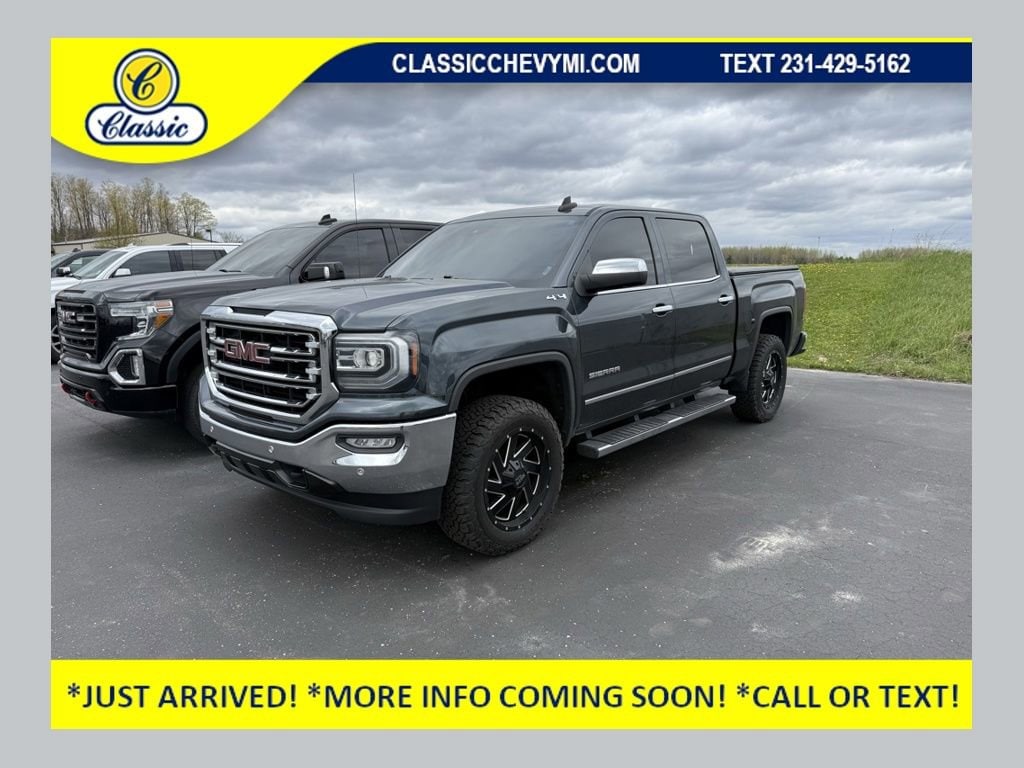 2018 GMC Sierra 4WD Crew Cab Short Box SLT's photo