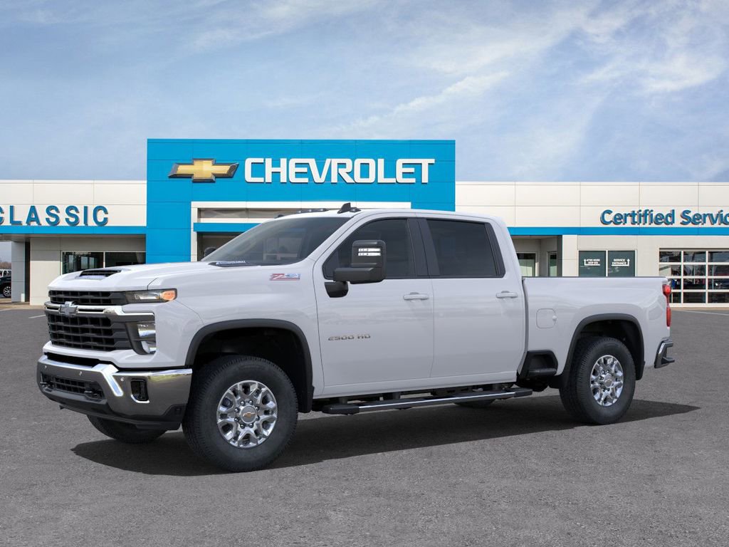 2025 Chevrolet Silverado 2500HD LT photo 2