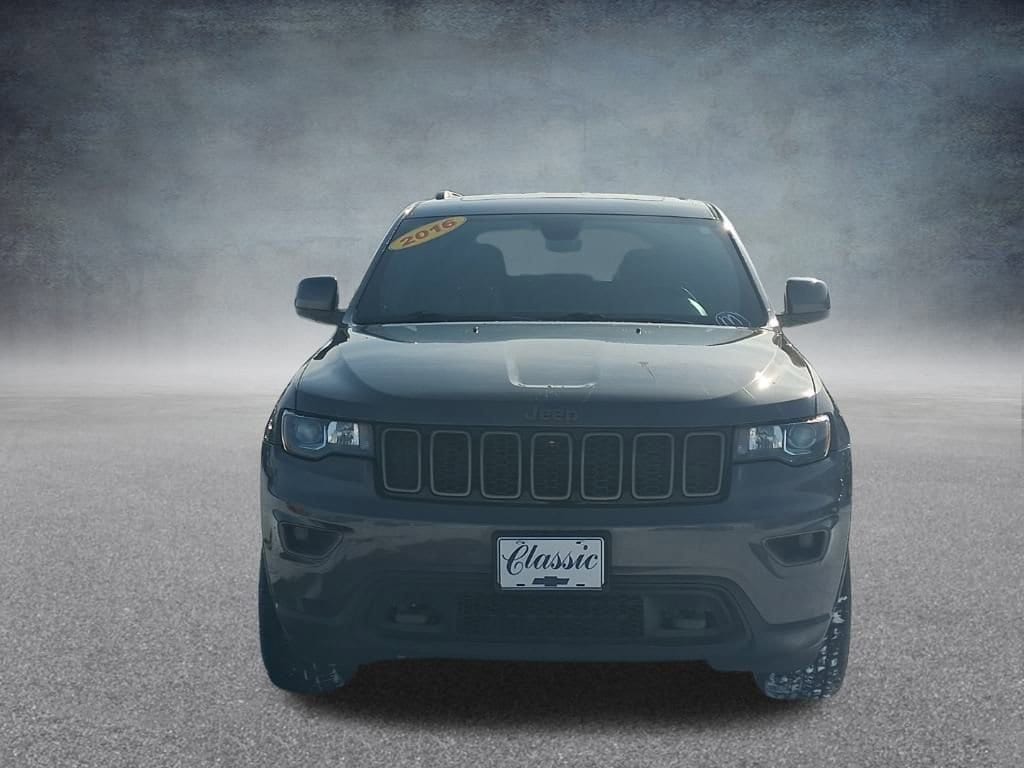 Used 2016 Jeep Grand Cherokee Laredo with VIN 1C4RJFAG9GC327119 for sale in Lake City, MI