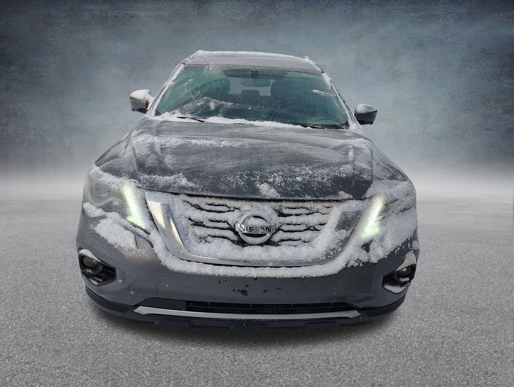 Used 2019 Nissan Pathfinder Platinum with VIN 5N1DR2MM8KC616137 for sale in Lake City, MI