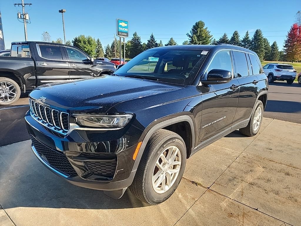 2023 Jeep Grand Cherokee Laredo