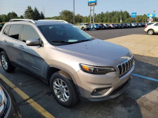 Used 2019 Jeep Cherokee Latitude with VIN 1C4PJMCB3KD162734 for sale in Lake City, MI