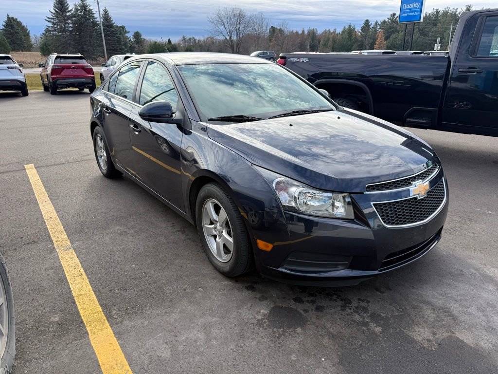 2014 Chevrolet Cruze photo 4