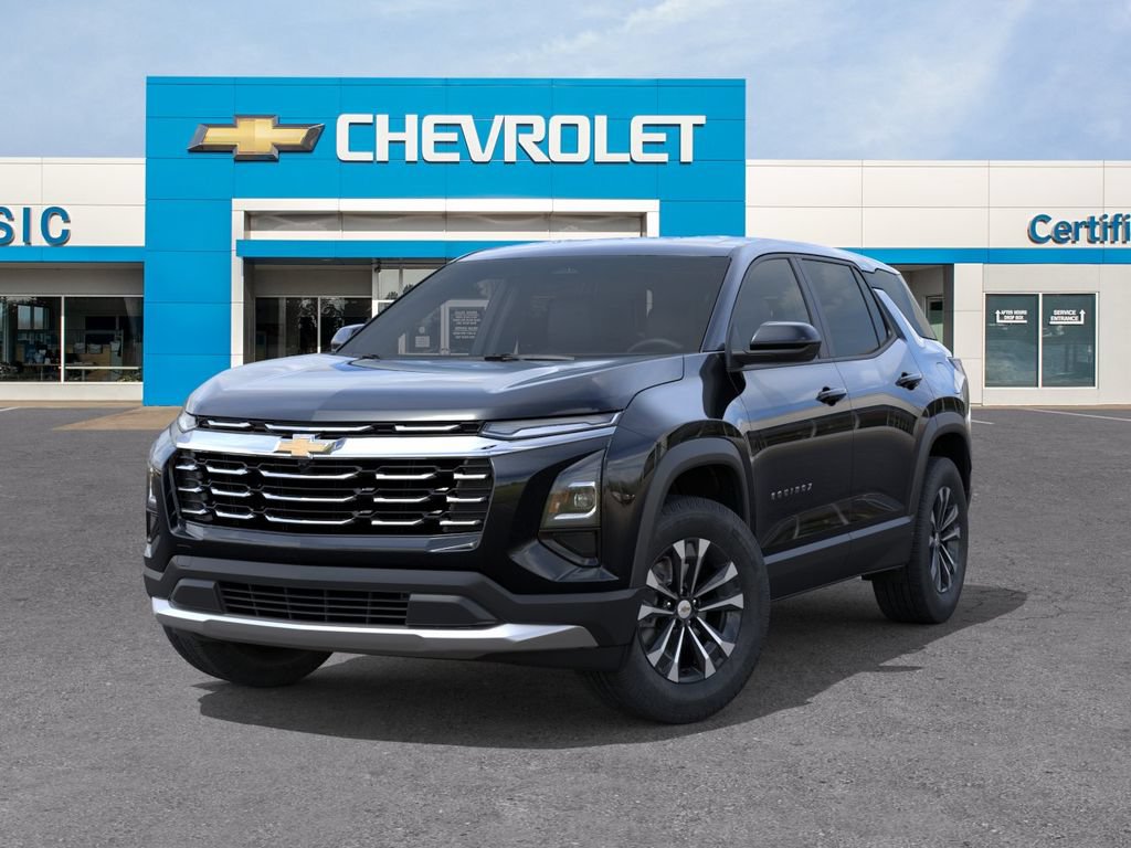 2027 Chevrolet Equinox LT - Photo 8