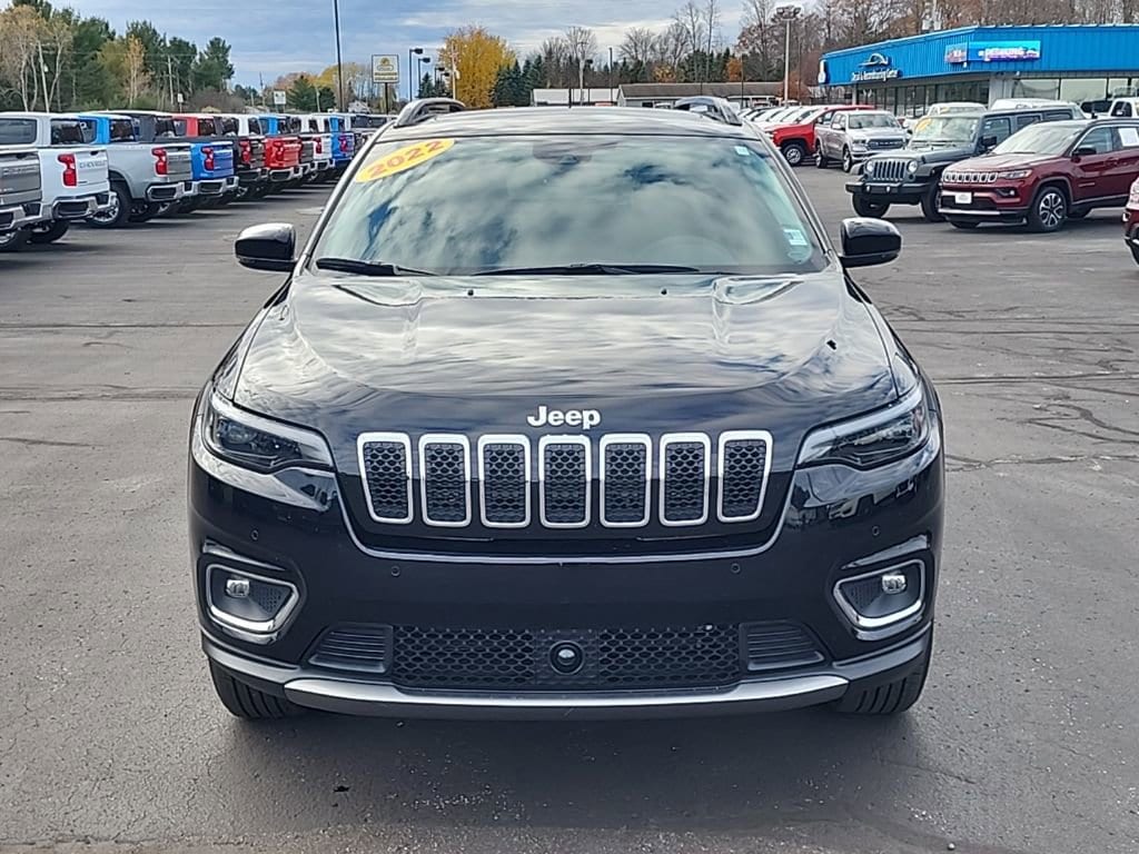Used 2022 Jeep Cherokee Limited 4x4 SUV