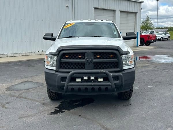 Used 2018 RAM Ram 2500 Pickup Tradesman with VIN 3C6UR5HL3JG340573 for sale in Lake City, MI
