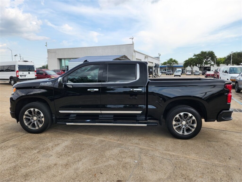 Certified 2023 Chevrolet Silverado 1500 High Country Truck Crew Cab