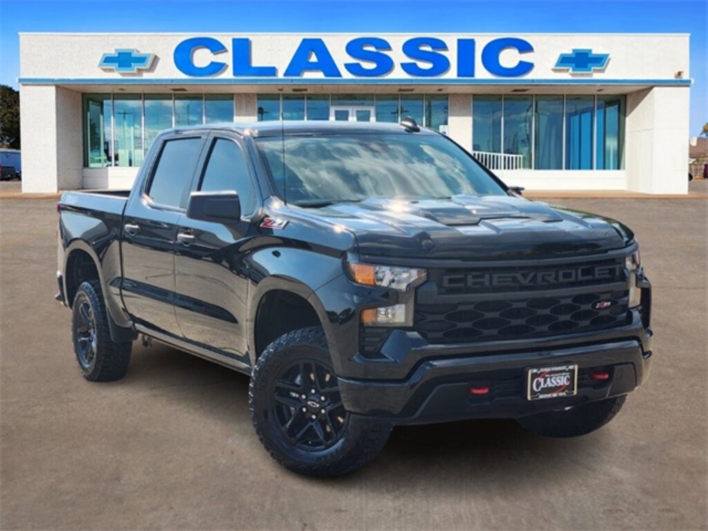 Used 2024 Chevrolet Silverado 1500 Custom Trail Boss Truck Crew Cab