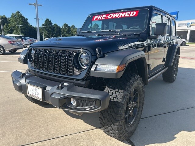 2025 Jeep Wrangler Willys photo 3