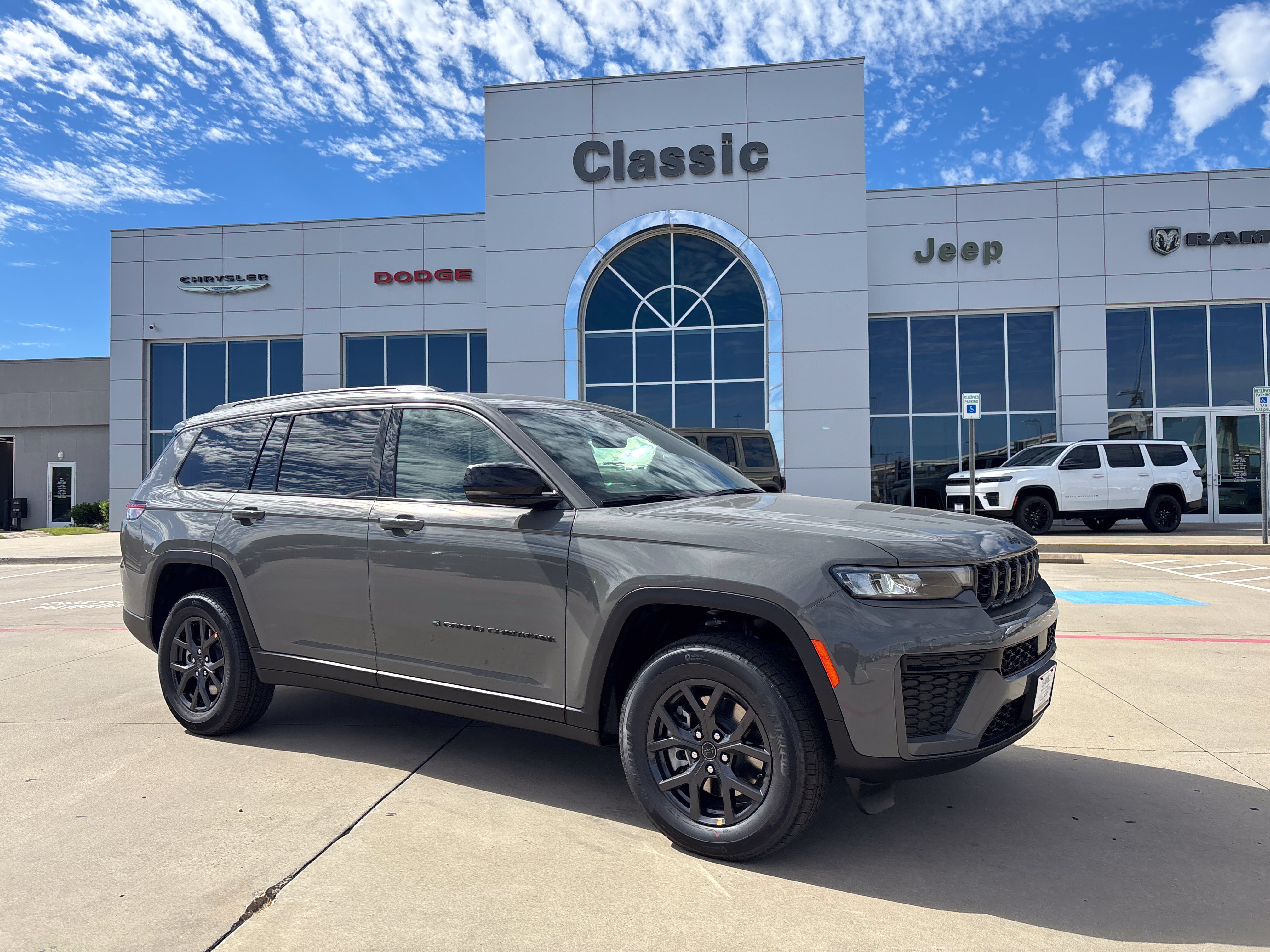2027 Jeep Grand Cherokee Sport Utility 