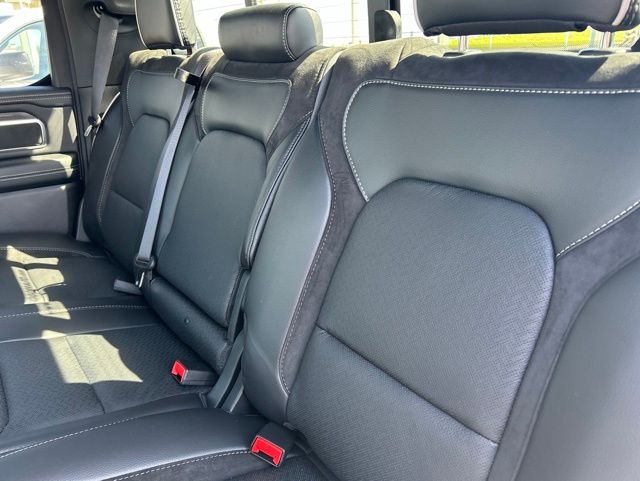 2026 RAM 1500 Laramie - Photo 37