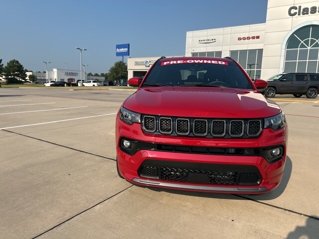 2023 Jeep Compass High Altitude photo 2
