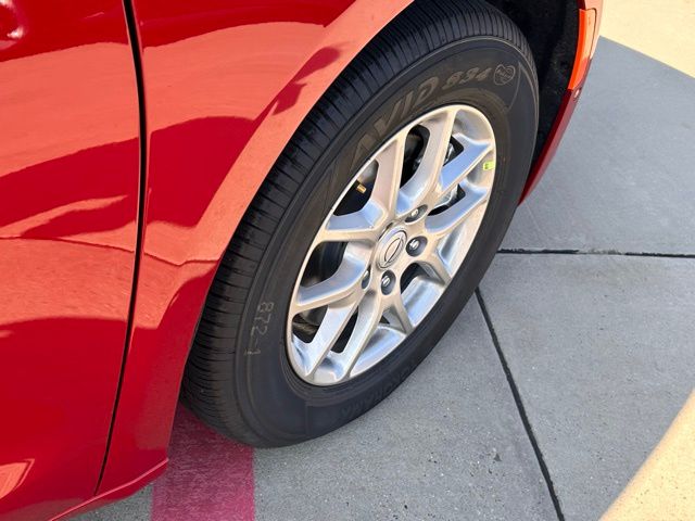 2026 Chrysler Pacifica Select - Photo 17