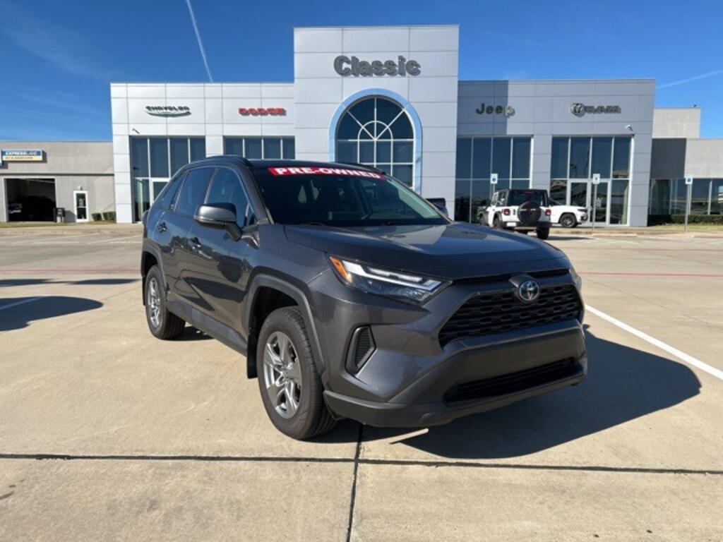 Used 2022 Toyota RAV4 Hybrid XLE SUV