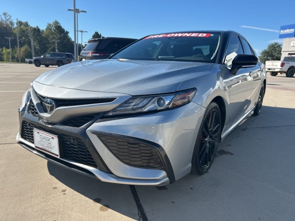 Used 2021 Toyota Camry XSE V6 Sedan