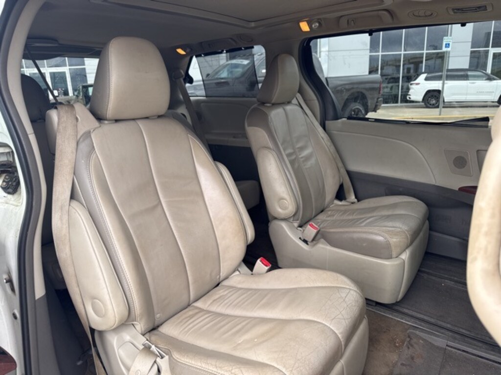 Used 2013 Toyota Sienna Limited Van