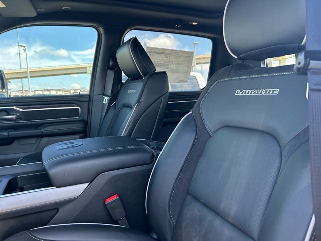 2026 RAM 1500 Laramie - Photo 33