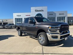 2026 Ram 2500 TRADESMAN CREW CAB 4X4 6'4 BOX Pickup
