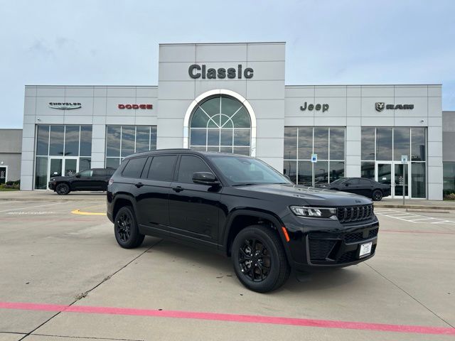 New 2026 Jeep Grand Cherokee L LAREDO ALTITUDE 4X4