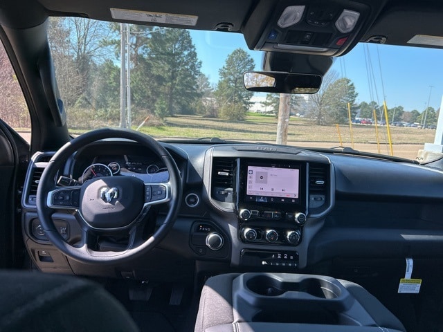 2026 RAM 1500 Express - Photo 37