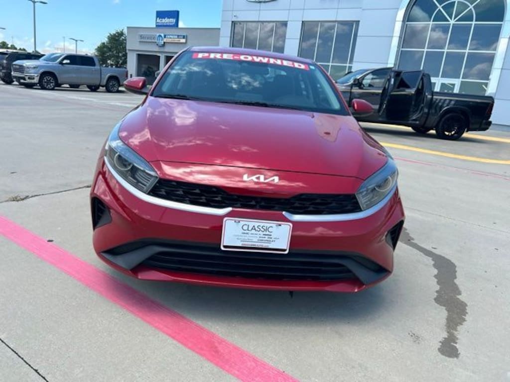 Used 2022 Kia Forte LXS Sedan