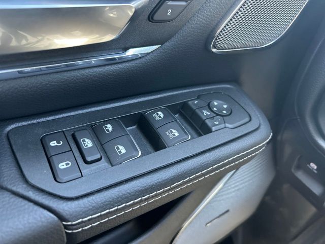 2026 RAM 1500 Laramie - Photo 16
